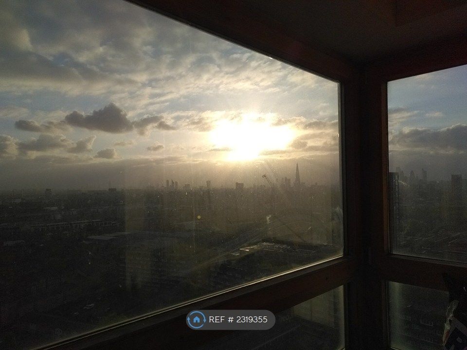 Property photo 2 of 22