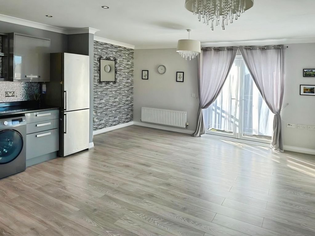 Property photo 1 of 7 3350F333-Eb969E91...