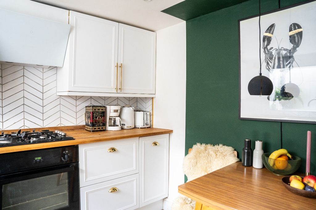 Property photo 2 of 19 4289072