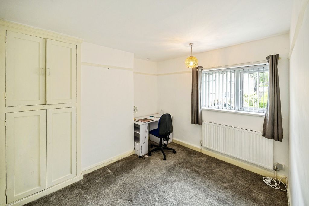 Additional image 5 of 3 bed semi-detached house for saleHighlands Avenue, Huddersfield HD5