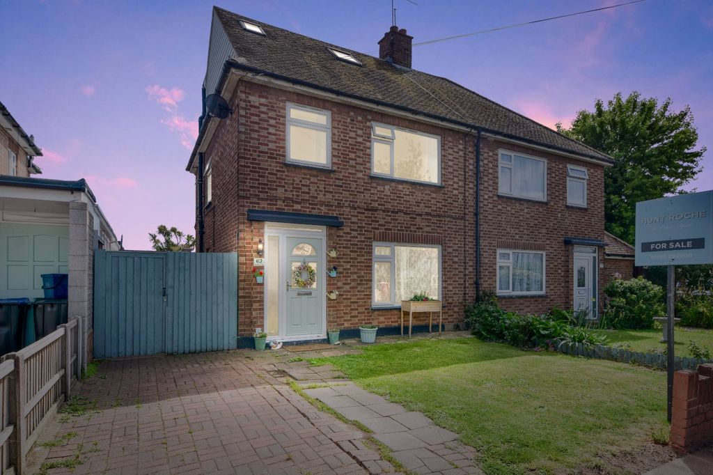 Property photo 1 of 37 Picture No. 43