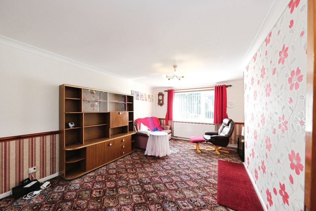 Property photo 2 of 14 Pbox-Img.Jpg