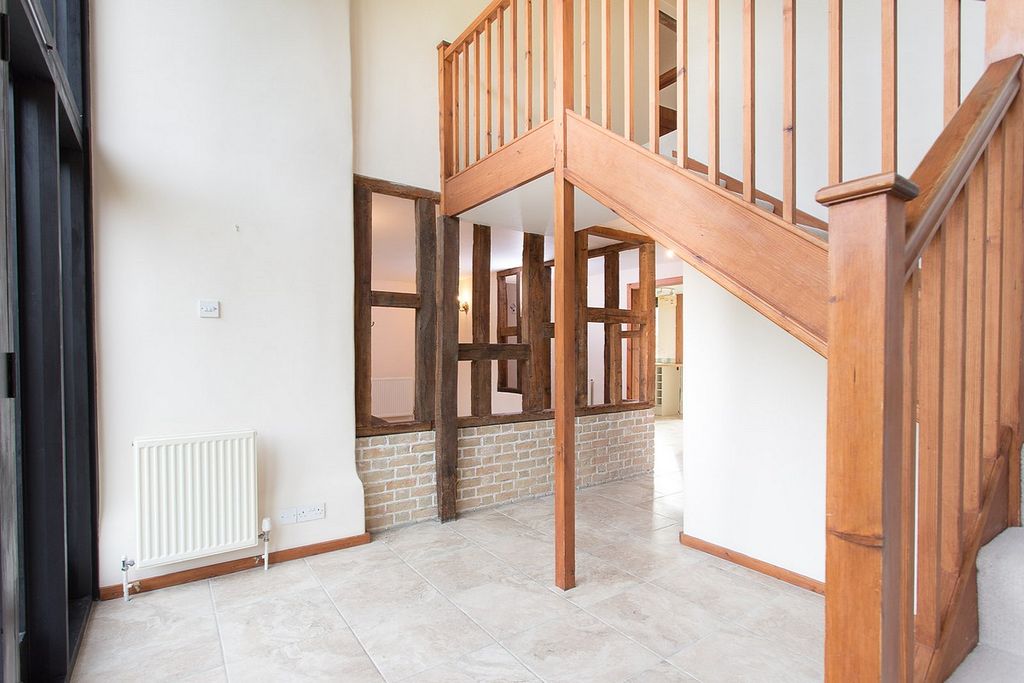 Property photo 2 of 16 Picture No.02