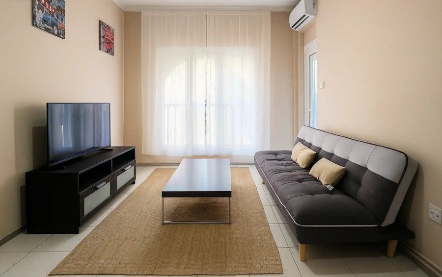 Property photo 2 of 6