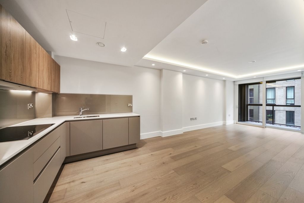 Property photo 1 of 18 2557862
