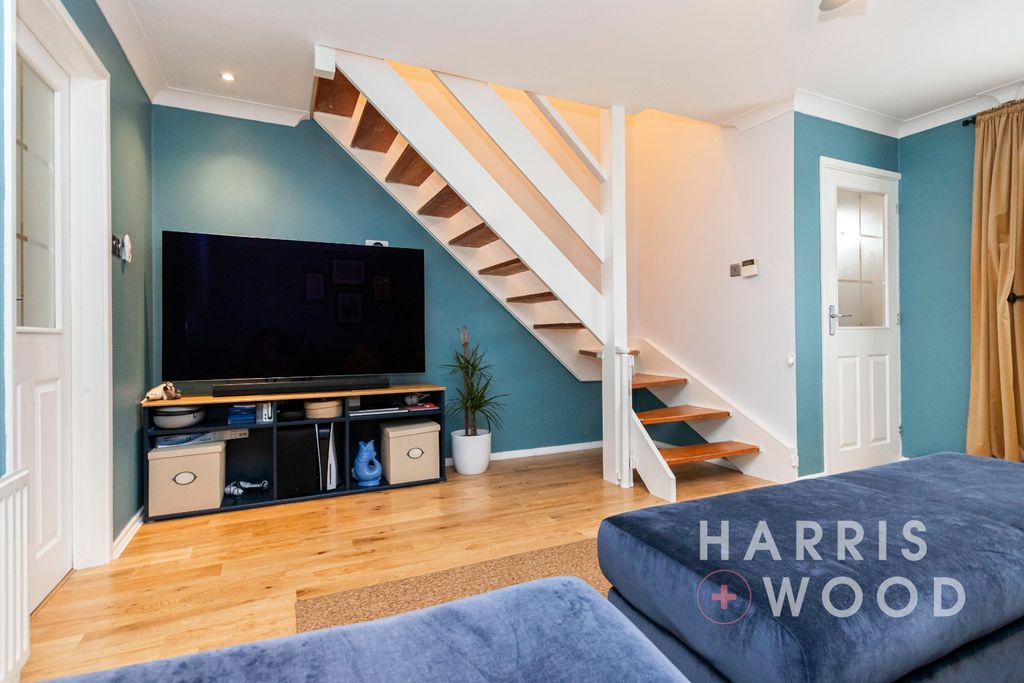 Property photo 2 of 28 4588821