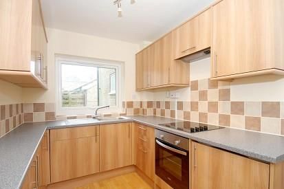 Property photo 2 of 6 Kitchen