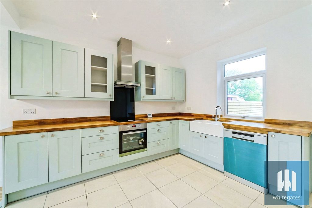 Property photo 2 of 16 Picture No. 35