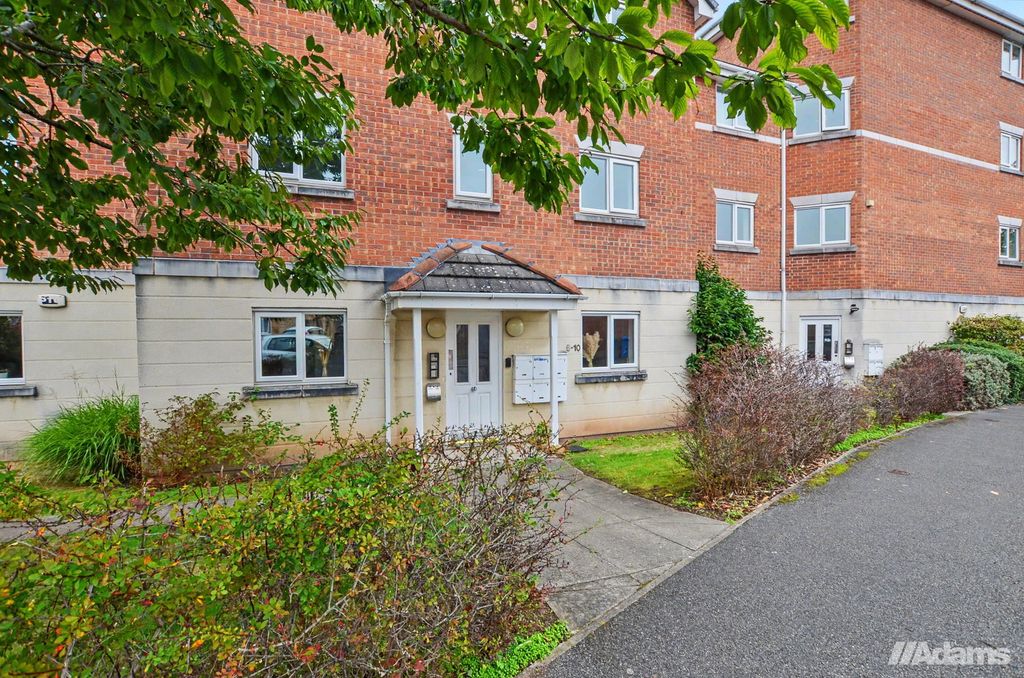 Property photo 3 of 14