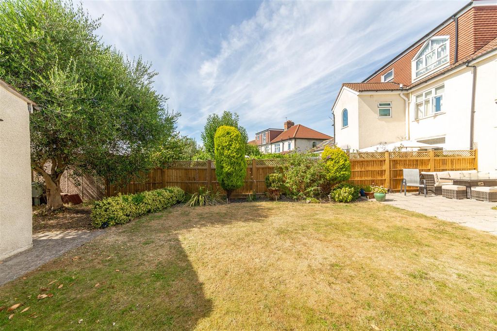 Property photo 2 of 21 Ks2B7556.Jpg