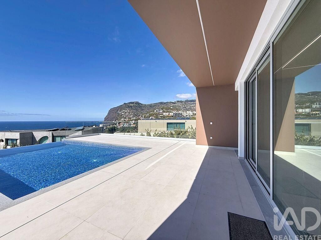 Property photo 1 of 35