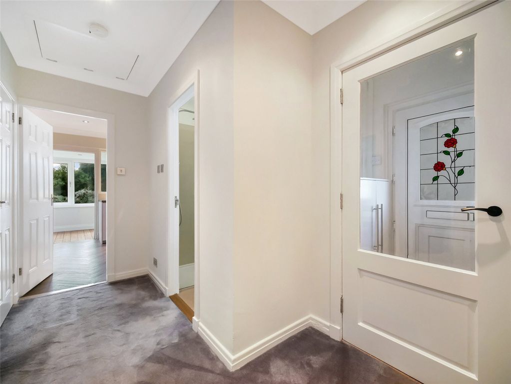 Property photo 2 of 21 Picture No. 03