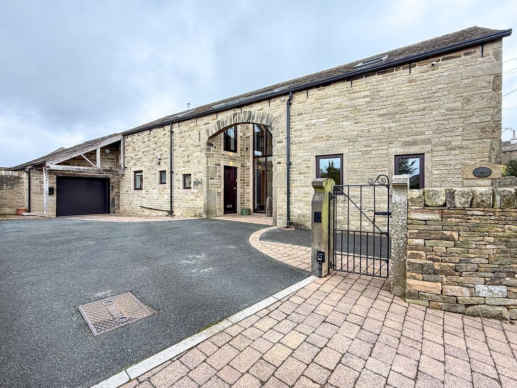 Property photo 1 of 37
