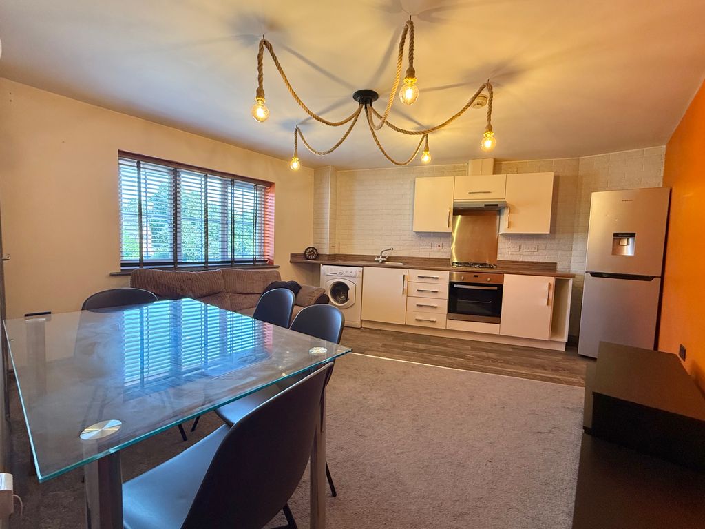 Property photo 3 of 11 Img_6135