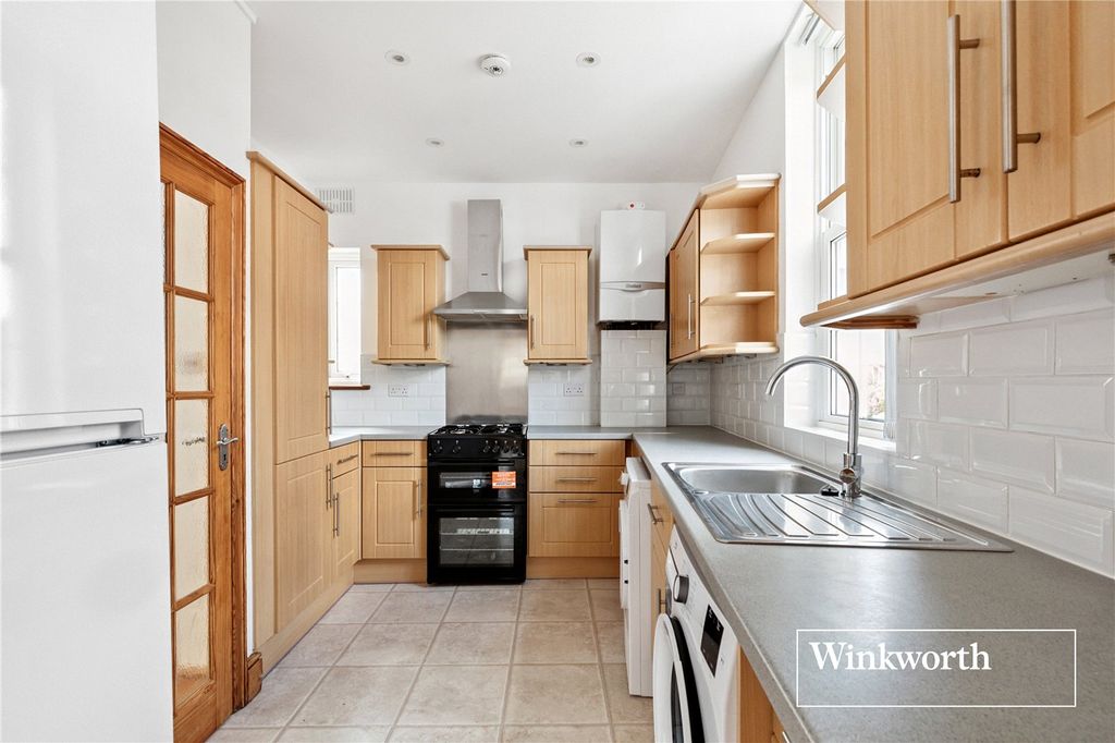 Property photo 2 of 14 Picture No. 10
