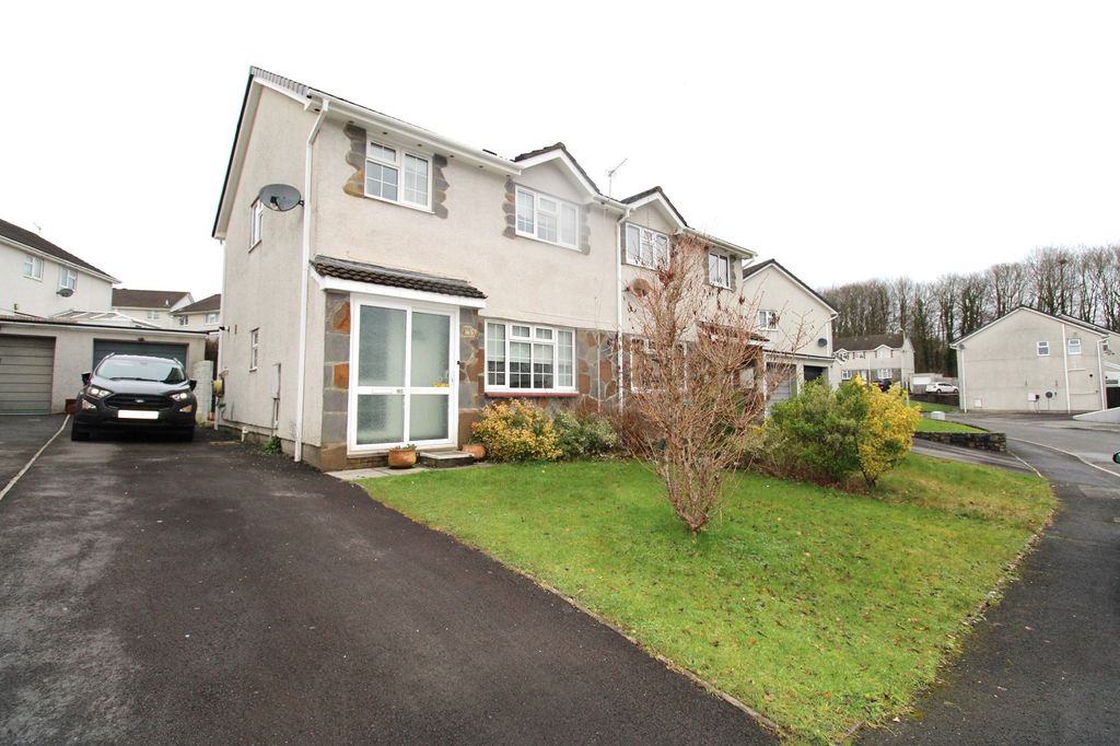 Property photo 1 of 19 Main Image