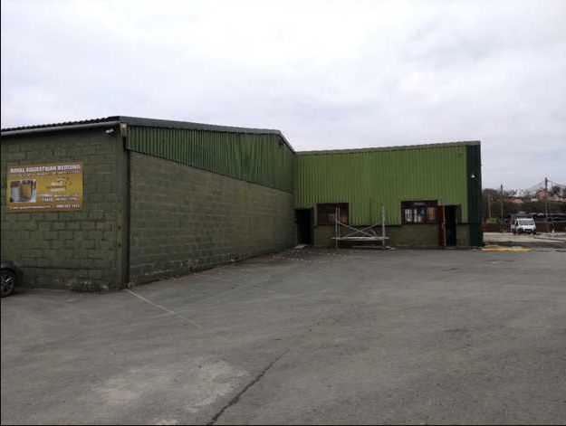 Property photo 3 of 7 Photo 4