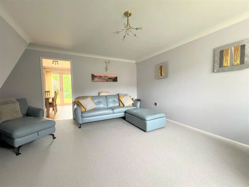 Plympton, Plymouth PL7 - View 6