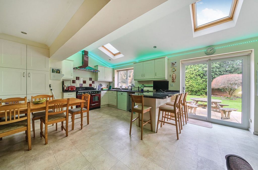 Property photo 2 of 13