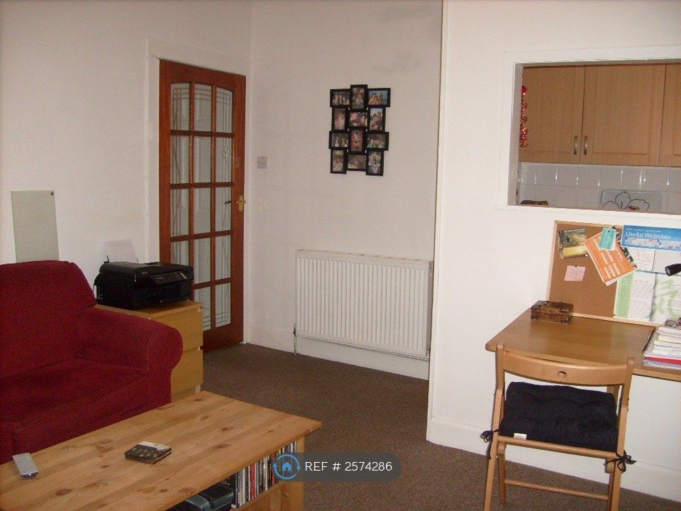 Property photo 3 of 6