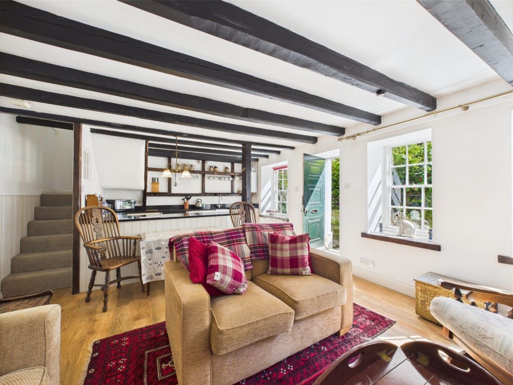 Property photo 2 of 29