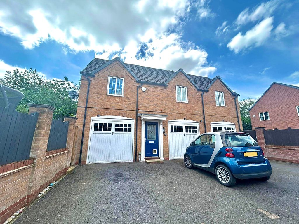 Property photo 1 of 11