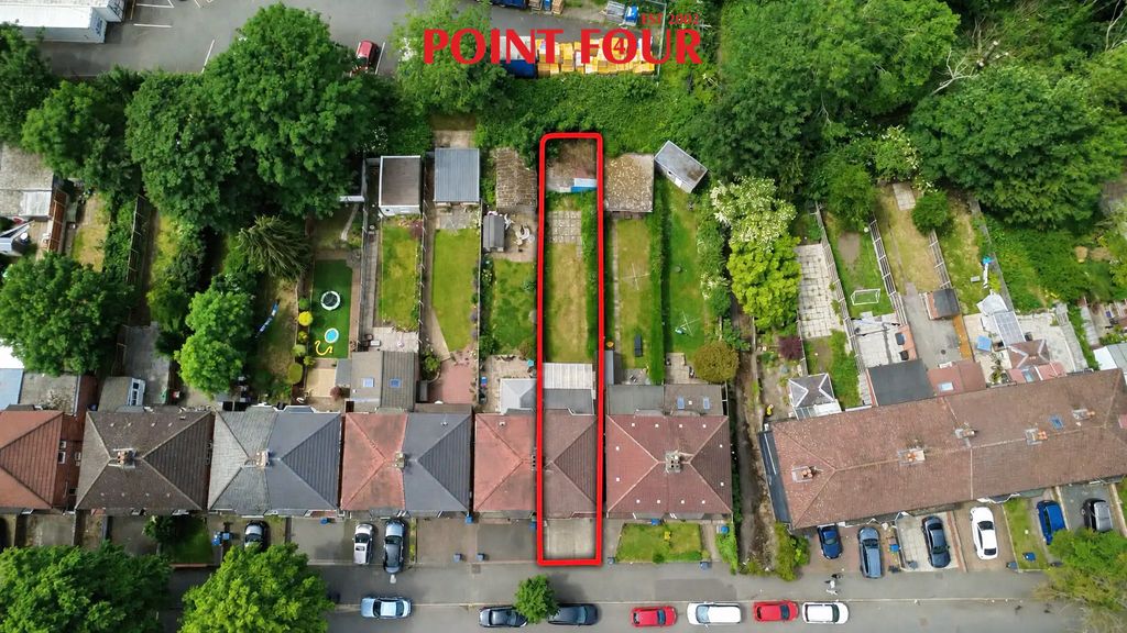 Property photo 2 of 23