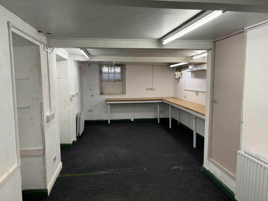 Property photo 3 of 7 Image00015 2.Jpeg