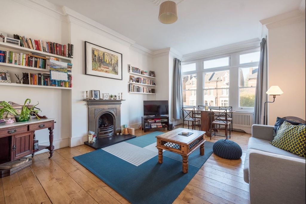 Property photo 1 of 8