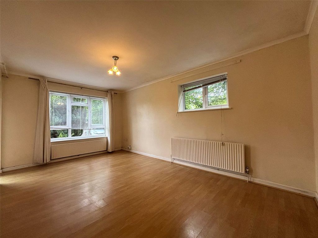 Property photo 3 of 7 Picture No. 02