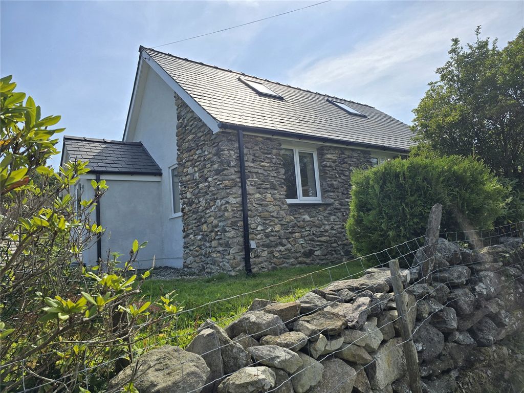 Property photo 2 of 27 Picture No. 51