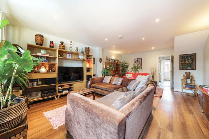 Property photo 2 of 18 Lounge Shot 1