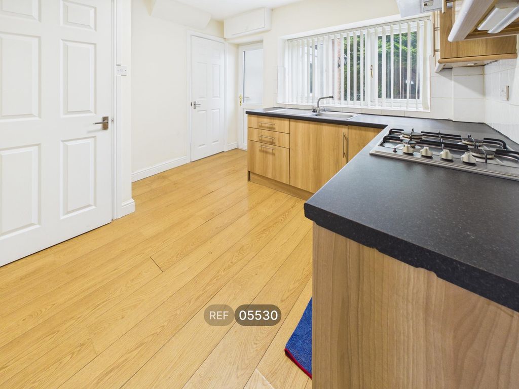 Property photo 2 of 15 Kitchen