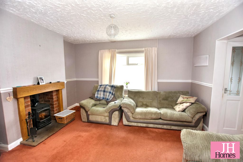 Property photo 3 of 22
