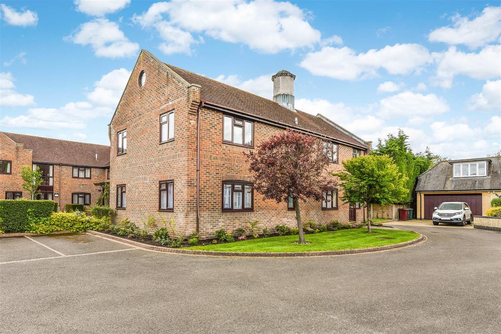 Property photo 1 of 10