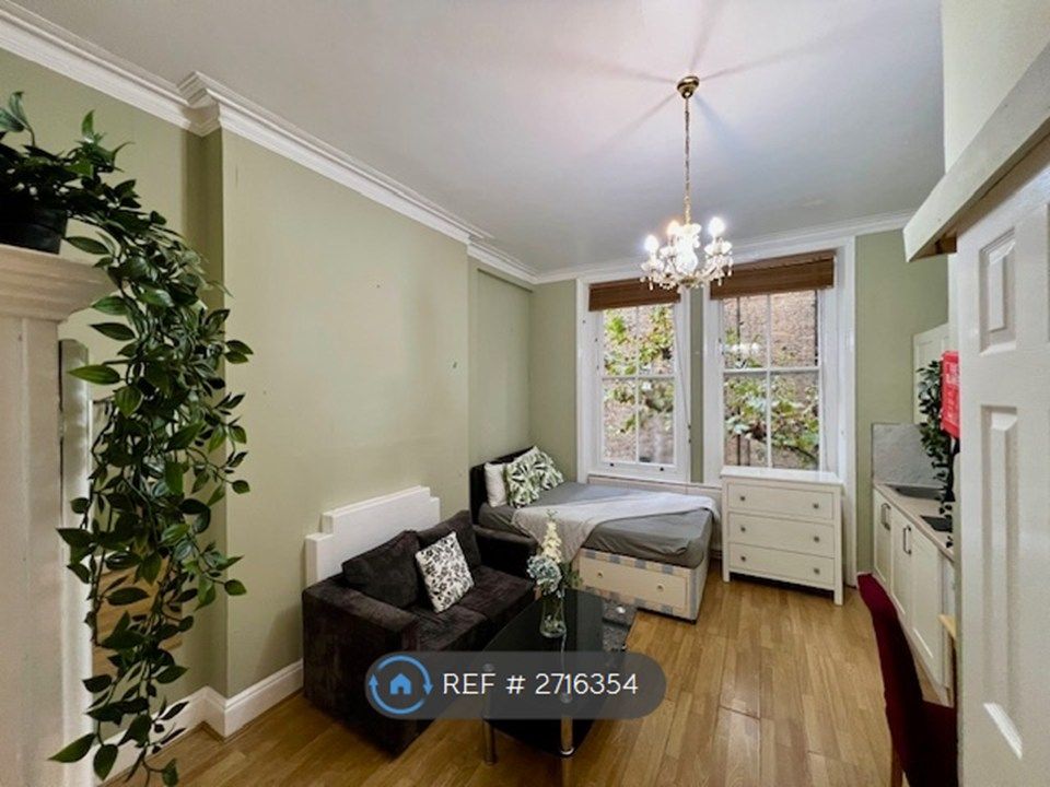 Property photo 3 of 11