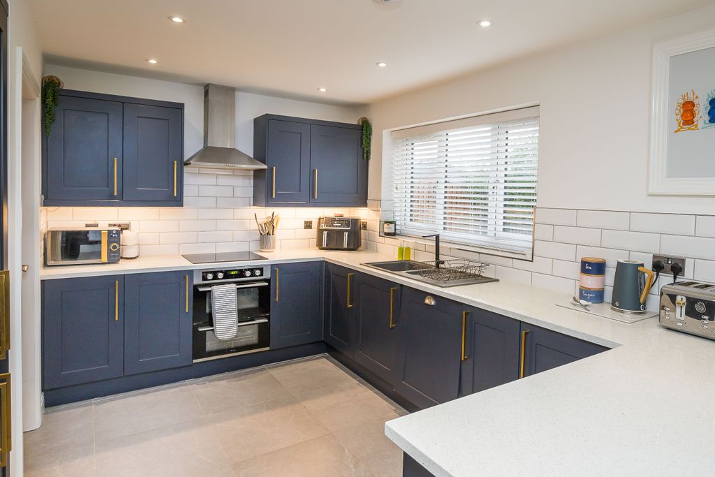 Property photo 3 of 21 8187A06686A277470Fa9363d9Bff6B68Baa7Af1c.Jpg