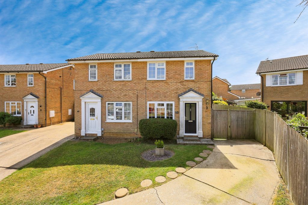 Property photo 1 of 17