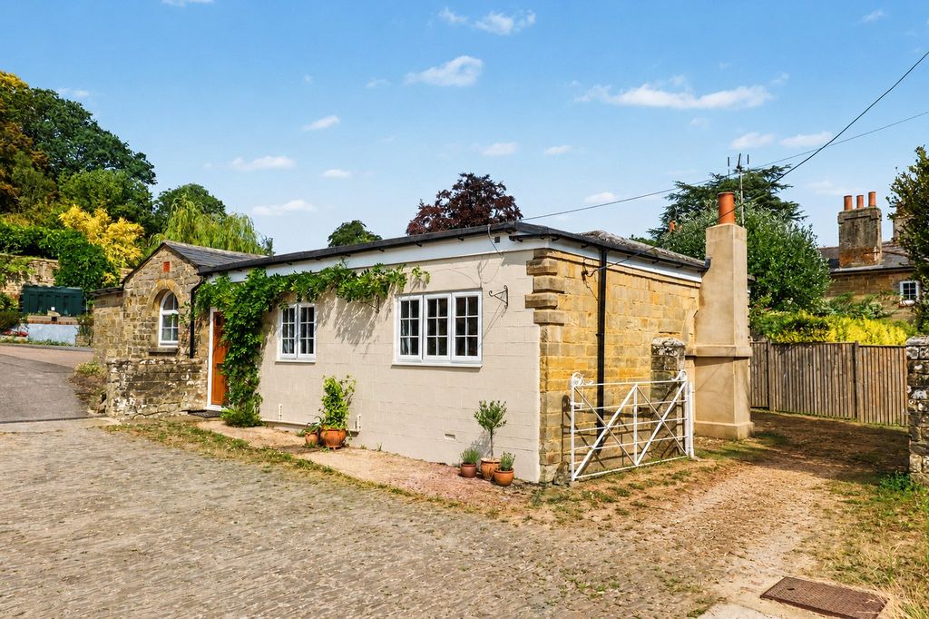 Property photo 1 of 16 Front