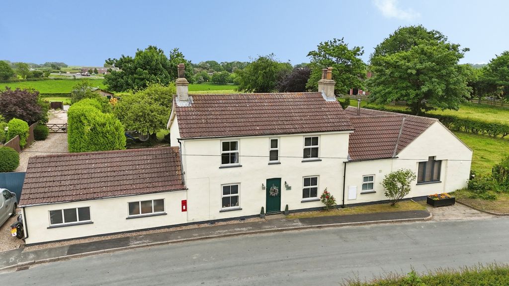 Property photo 1 of 23 4541240