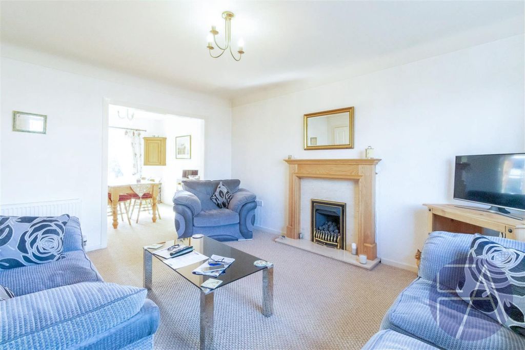 Property photo 3 of 14 5260152