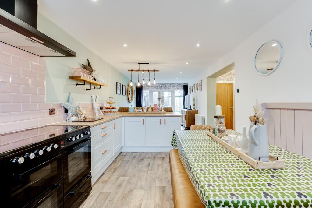 Property photo 1 of 41 5 Ringstead Close, Barton Seagrave-13.Jpg