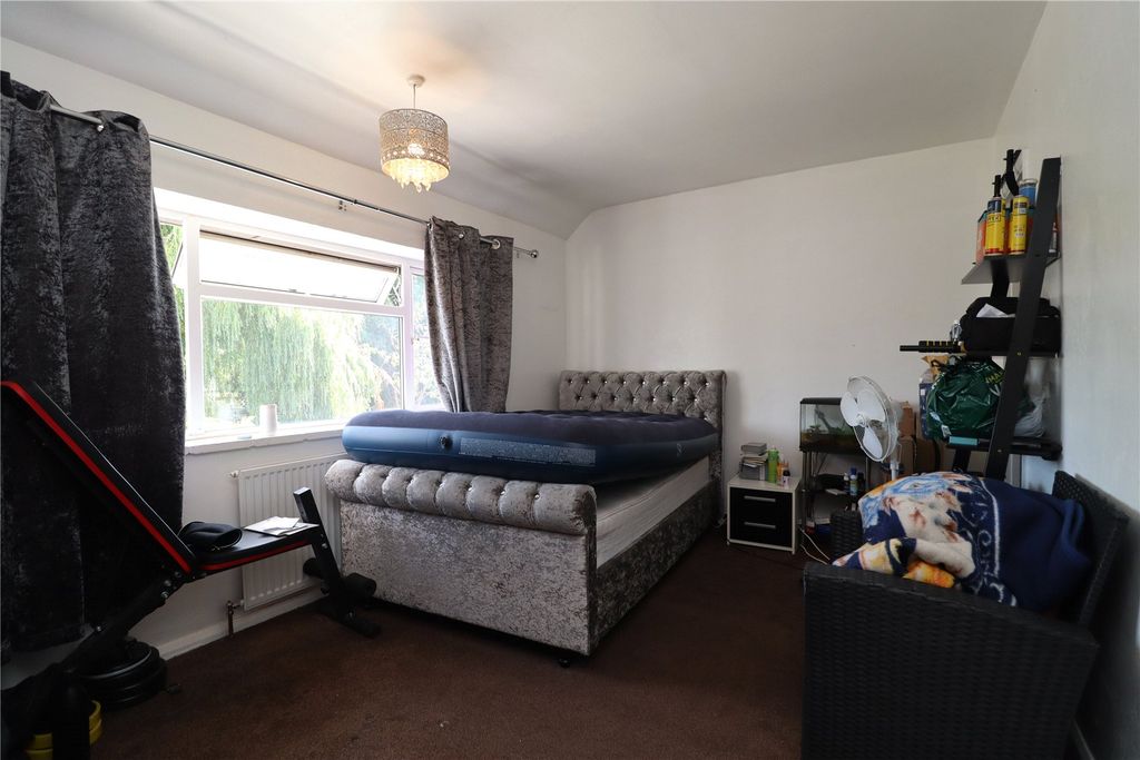 Property photo 3 of 14 Picture No. 02