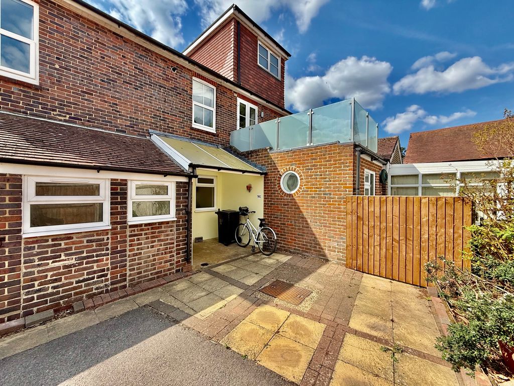 Property photo 1 of 13 Image