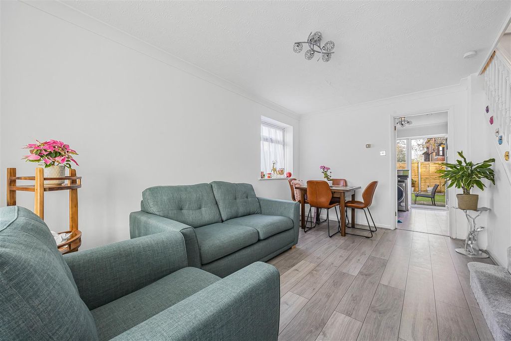 Property photo 2 of 14 13_66899.Jpg