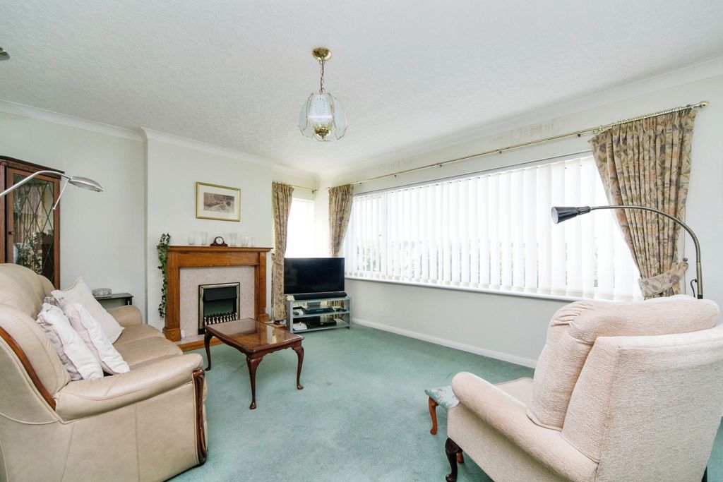 Property photo 2 of 17 Photography
