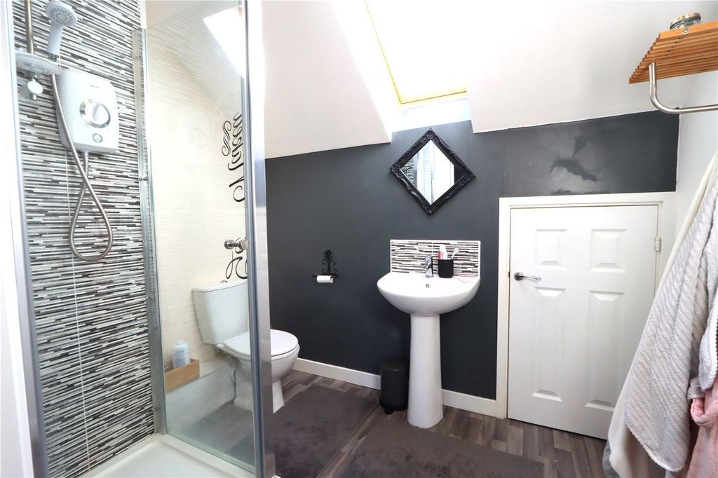 Property photo 3 of 13 Picture No. 14