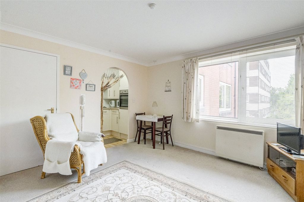 Property photo 2 of 10 Picture No. 04