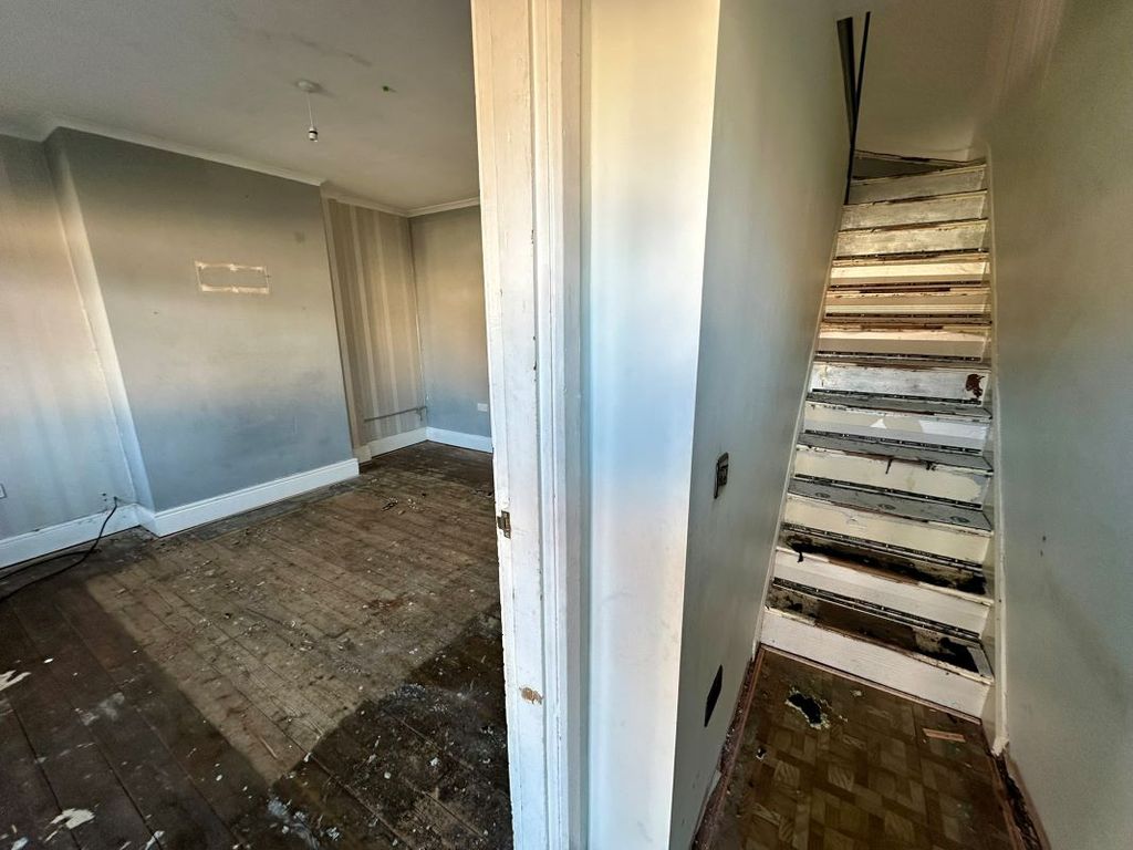 Property photo 2 of 10 Image 2