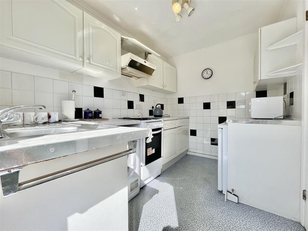 Property photo 2 of 18 Img_0237.Jpeg